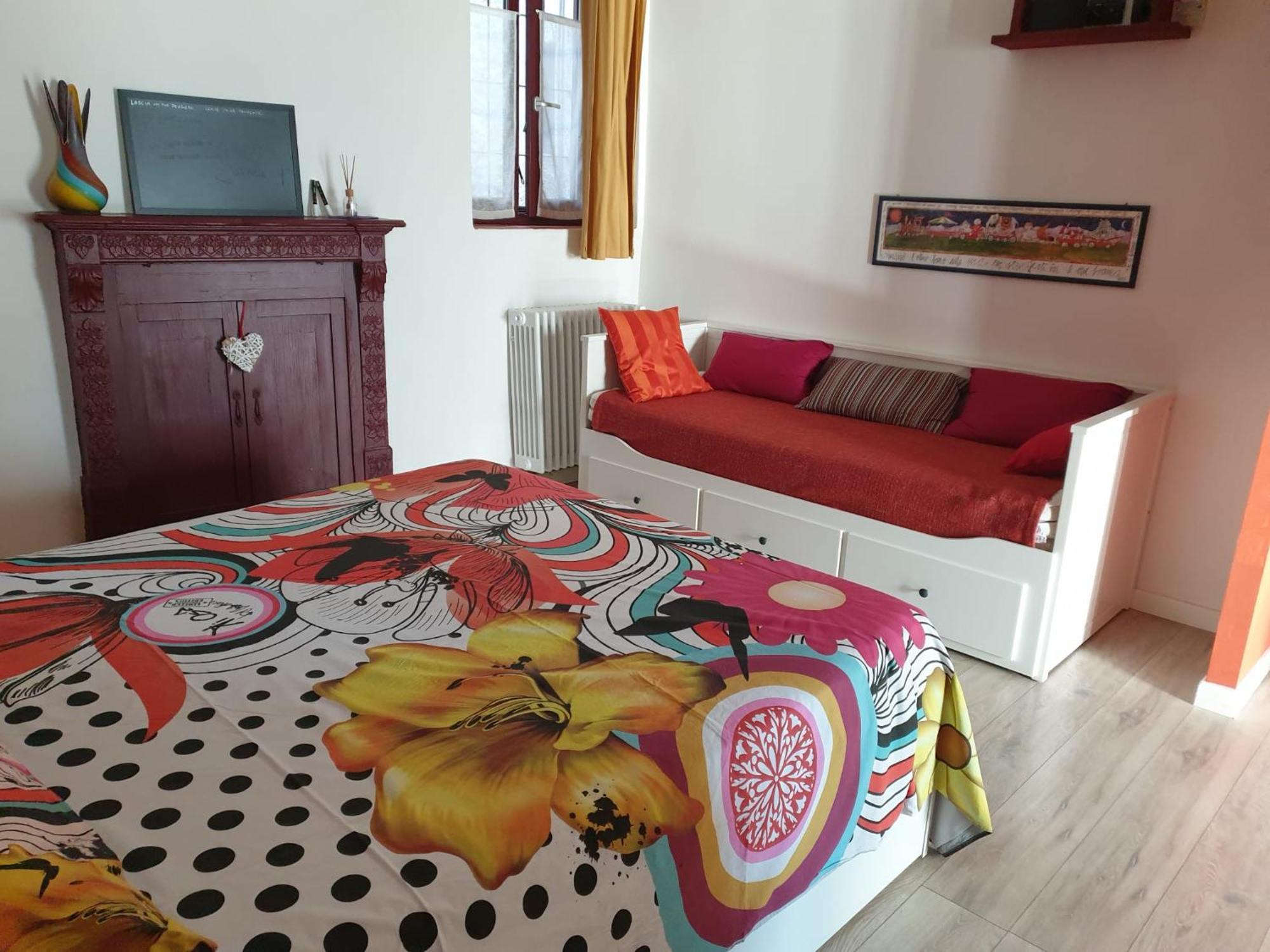 Le Tre Arti Bed & Breakfast Gavirate Eksteriør bilde