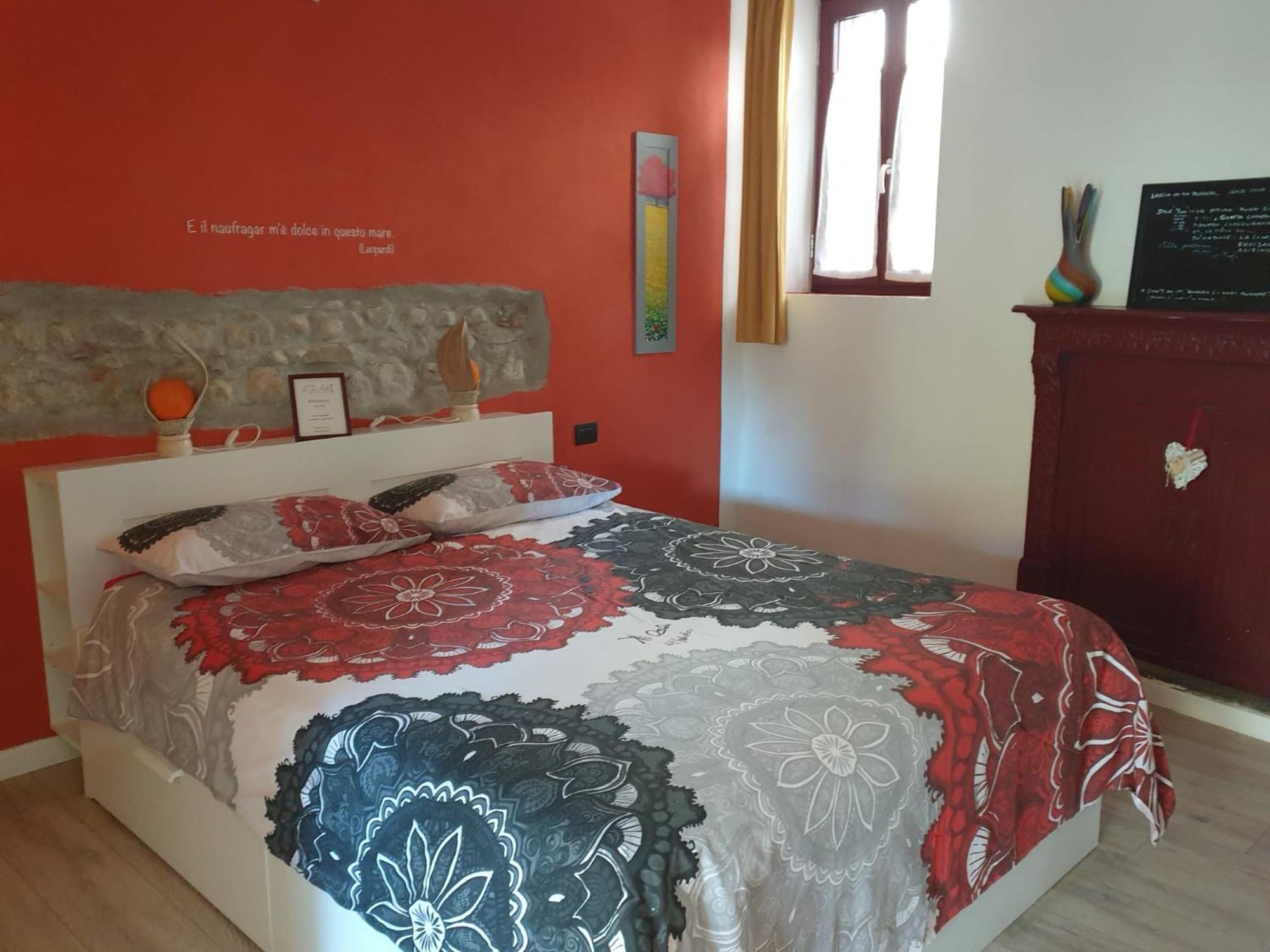 Le Tre Arti Bed & Breakfast Gavirate Eksteriør bilde